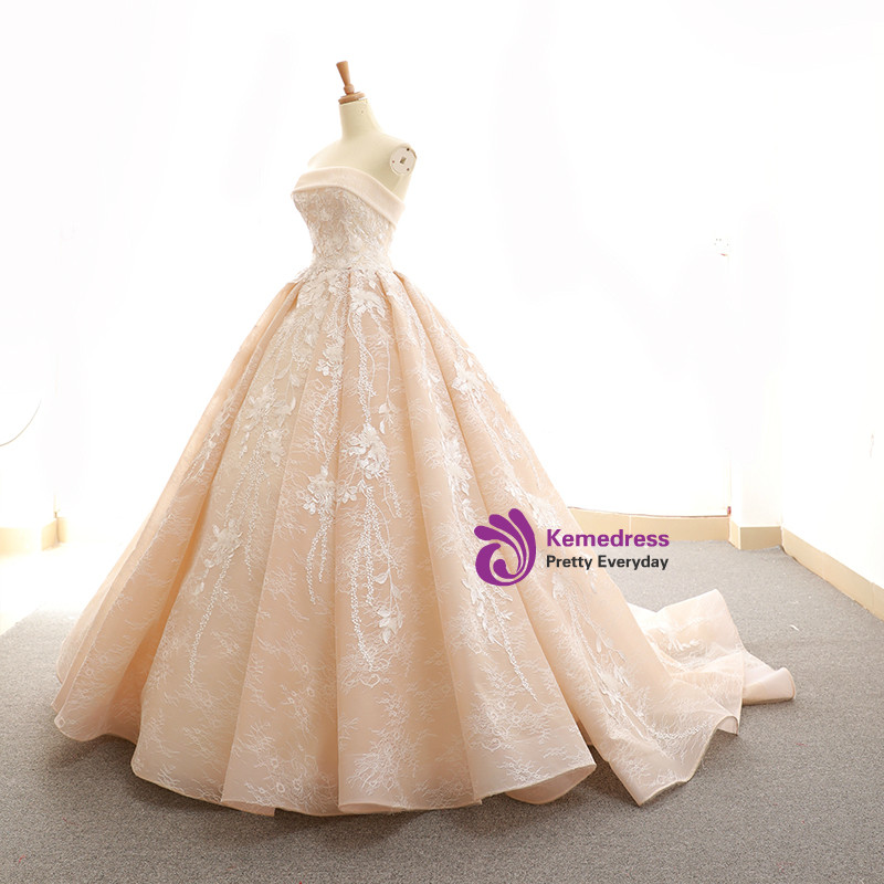 Ball Gown Strapless Floor-length Lace Wedding Dress