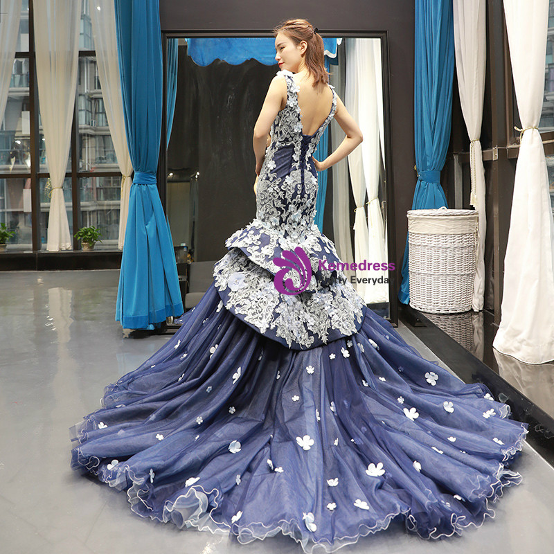 Dark Navy Halter V-Neck Mermaid Prom Dress With Applique