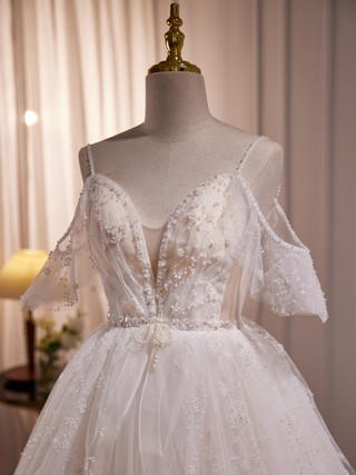 Spaghetti Straps Sleeveless Tulle Pearl Beaded Wholesale Wedding Dress