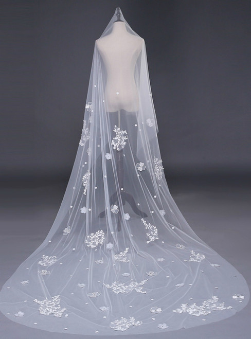 In Stock:Ship in 48 Hours Simple White Tulle Flower Wedding Veils