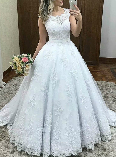 White Ball Gown Tulle Lace Appliques Sleeveless Wedding Dress With Bow