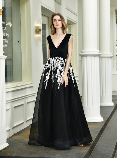 Shop For The Perfect A-Line Black Tulle White Appliques Sleeveless Prom Dress