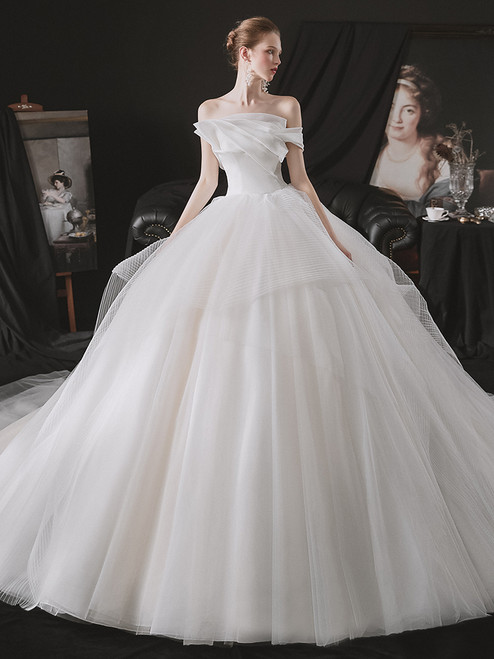 Fashion White Tulle Strapless Wedding Dress