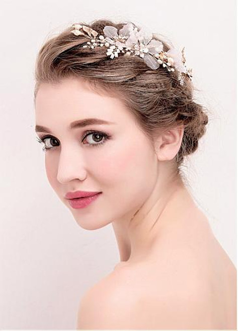 Delicate Alloy Wedding Hair Jewelry With Flowers