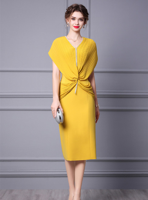 Yellow Chiffon Pleats V-neck Mother Of The Bride Dress