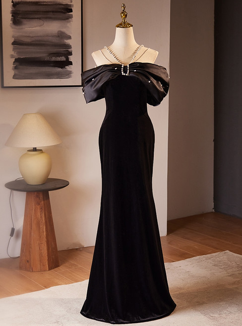 Black Sheath Velvet Pearls Prom Dress