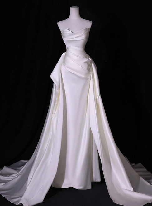Simple White Mermaid Satin Strapless Pleats Wedding Dress