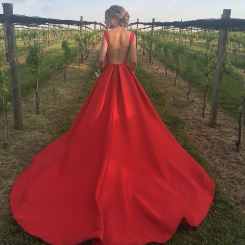 Simple Backless Satin Evening Dress in Red, Royal Train Long Prom Gown