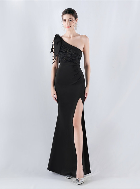 In Stock:Ship in 48 Hours Black One Shoulder Lace Beading Party Dress