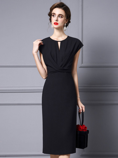 Black Scoop Neck Pleats Short Mother Of The Bride Dress
