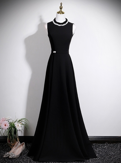 Black Sleeveless Pearls Prom Dress