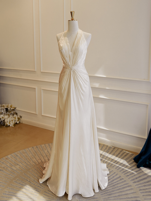 Apricot Halter V-neck Backless Wedding Dress