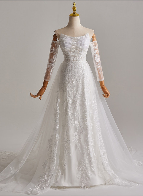 White Lace Long Sleeve Pleats Wedding Dress