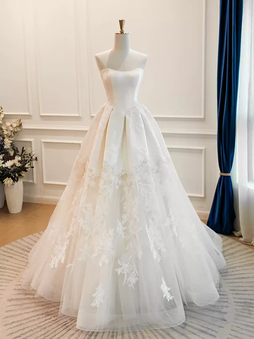 Beige WHite Satin Tulle Strapless Appliques Wedding Dress