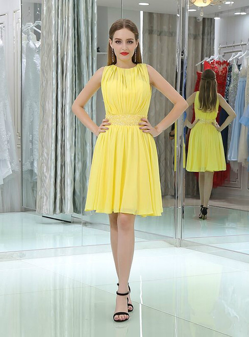 A-Line Yellow Chiffon Pleats Knee Length Homecoming Dress With Beading