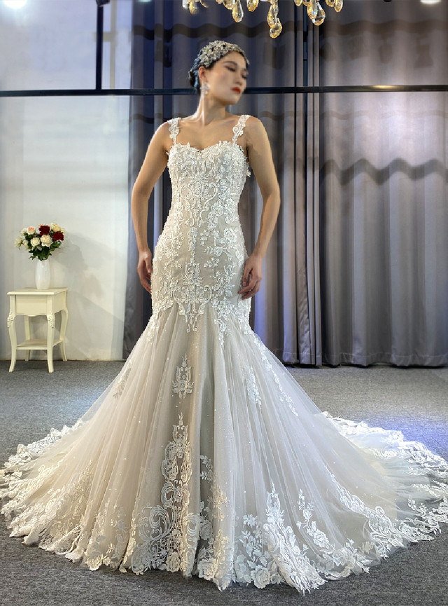 Tulle Spagehtti Straps Backless Ruffles White Wedding Dress