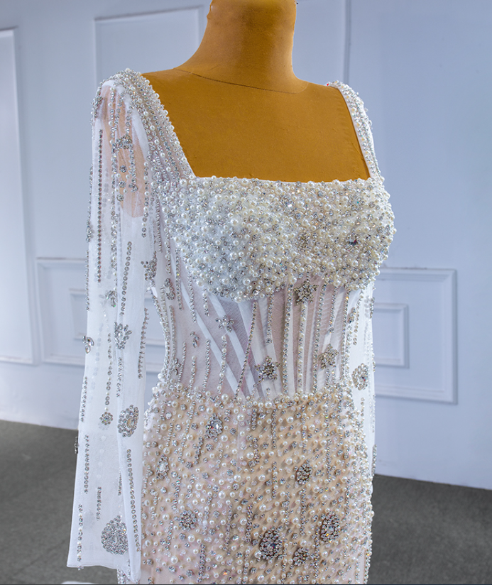 Luxury White Tulle Lace Long Sleeve Beading Wedding Dress main image 1