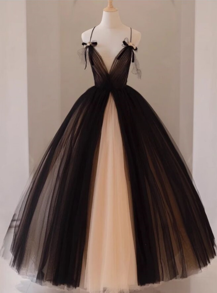 Cut Out Layer Black Strapless Tulle Prom Dress main image 1
