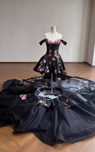 Short black embroidered mini dress without jacket
