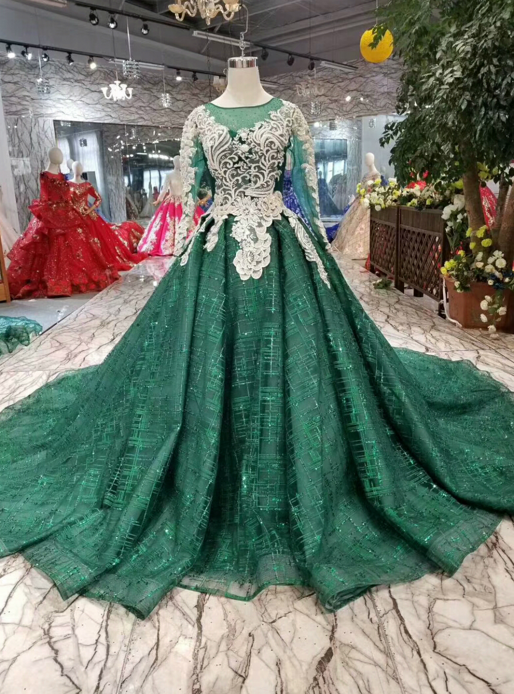 Green Ball Gown Sequins Long Sleeve Appliques Luxury Wedding Dress