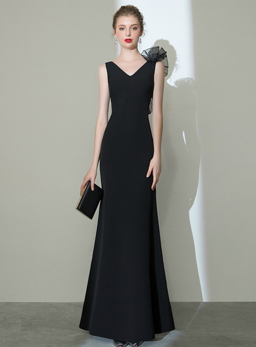 Black Long Mermaid V-neck Satin Backless Formal Graduation Prom Dresses