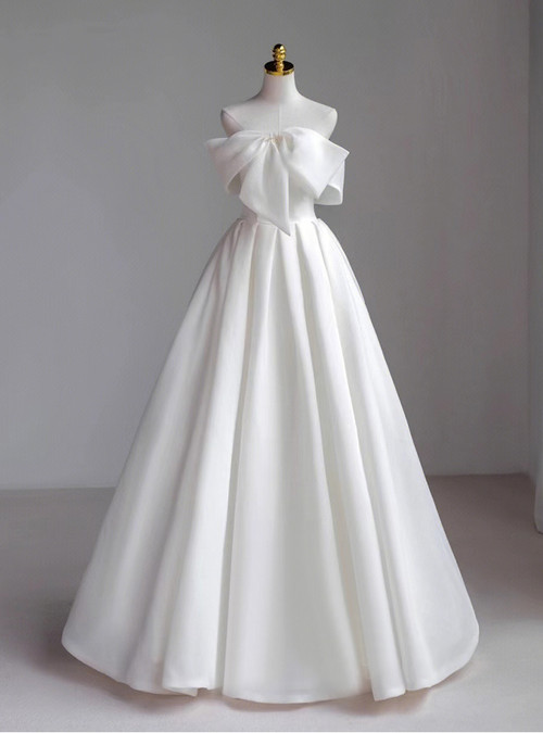 Simple Backless Classy Wedding Dresses with Bow VW1257 main image 0