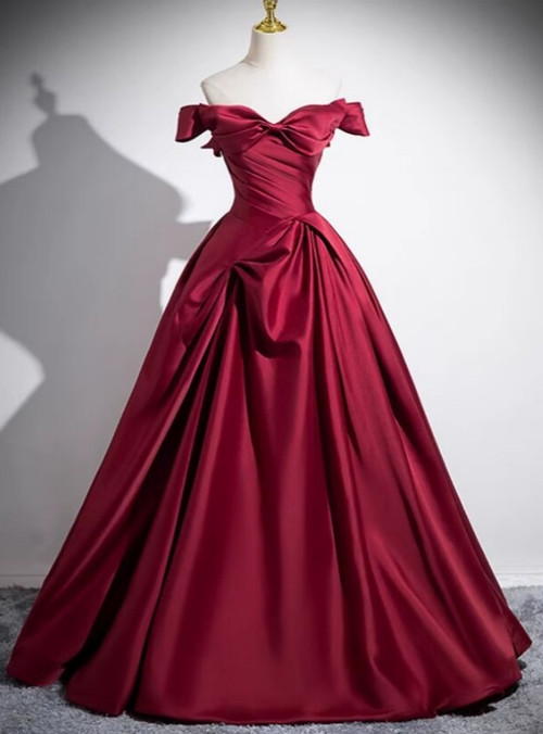 Plissé Burgundy Formal Dress