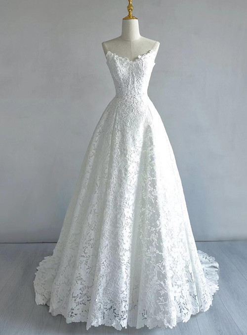 Designer White Sleeveless Wedding Dress With Ruffles Bridal Gown With Lace main image 1