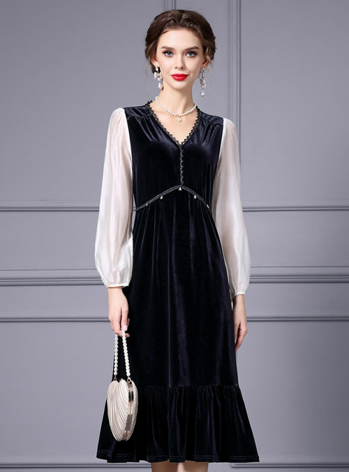Elegant V-Neck Cap Sleeves A-line Velvet Long Mother of The Dresses