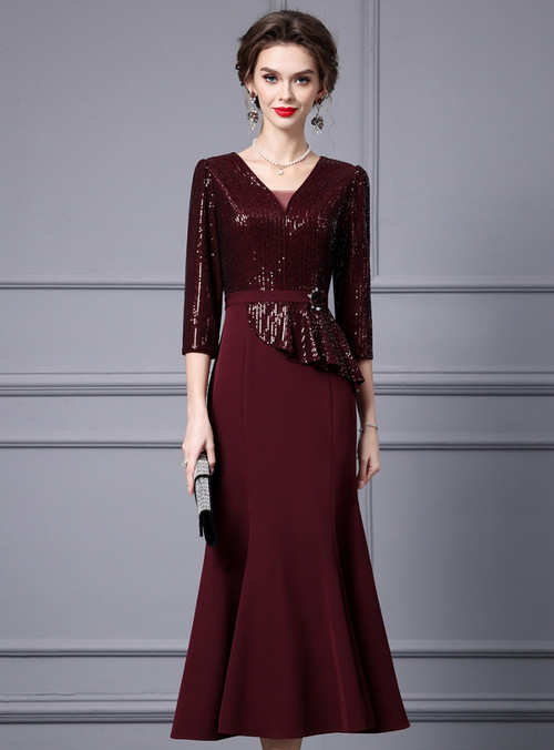 Sheath Off-the-shoulder Sequin Prom Dresses Burgundy main image 1