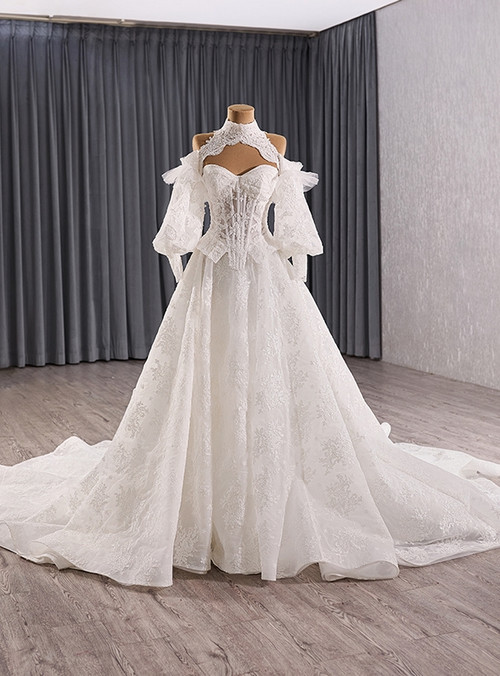 Sleeveless Lace Ruched Wedding Dress White