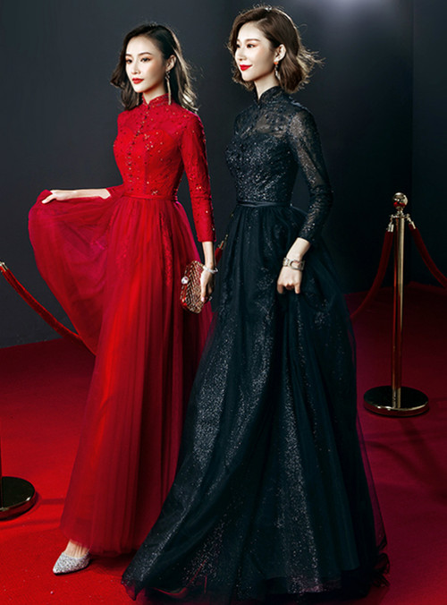 Gorgeous Column Lace High Neck Long Sleeve Prom Dress With Appliques Train main image 1