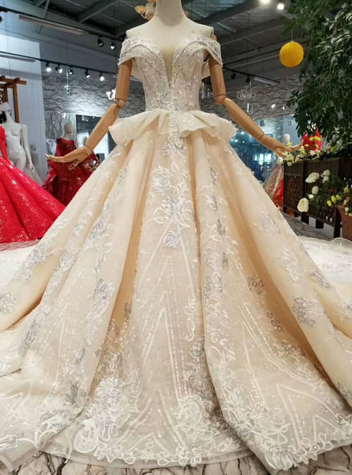 One Shoulder Floral Applique Wedding Dress with Train