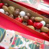 Boîte de chocolats et autres confiseries variées, haut de gamme, dans un emballage Casse-Noisette. étui -réglette très élégante et délicieuse, très bonne sélection de confiserie Pécou Boîte de chocolats et autres confiseries variées, haut de gamme, dans un emballage Casse-Noisette. étui -réglette très élégante et délicieuse, très bonne sélection de confiserie Pécou