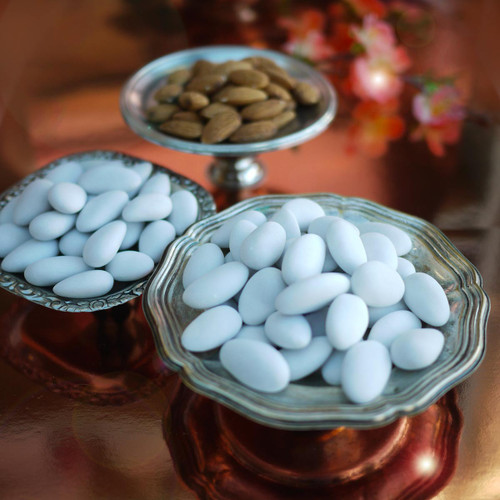 Dragées amande blanches, une tradition très plaisante : voeux de santé, amour, fertilité, longévité et de bonheur Dragées amande blanches, une tradition très plaisante : voeux de santé, amour, fertilité, longévité et de bonheur