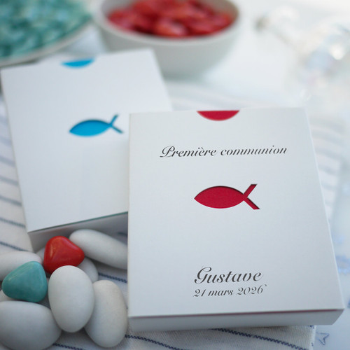 Boîte à dragées au motif du Poisson Ichtus Boîte à dragées au motif du Poisson Ichtus
