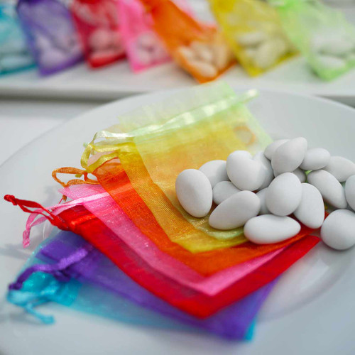 Pochons organza aux couleurs de l'arc-en-ciel, solution clé en main, pour petit budget mais grande exigence Pochons organza aux couleurs de l'arc-en-ciel, solution clé en main, pour petit budget mais grande exigence