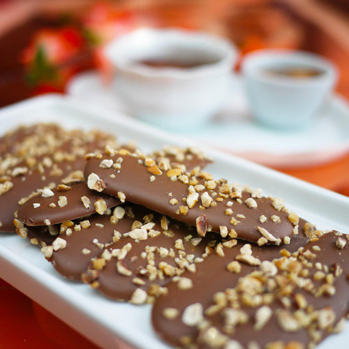 "Langues de chat" très gourmandes, coeur fondant de caramel au beurre salé et différentes finitions, une délicieuse spécialité chocolatée pour vos fêtes de fin d'année "Langues de chat" très gourmandes, coeur fondant de caramel au beurre salé et différentes finitions, une délicieuse spécialité chocolatée pour vos fêtes de fin d'année