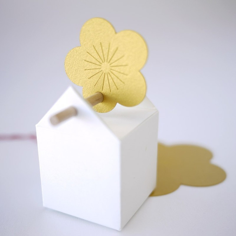 Boite à dragées blanche