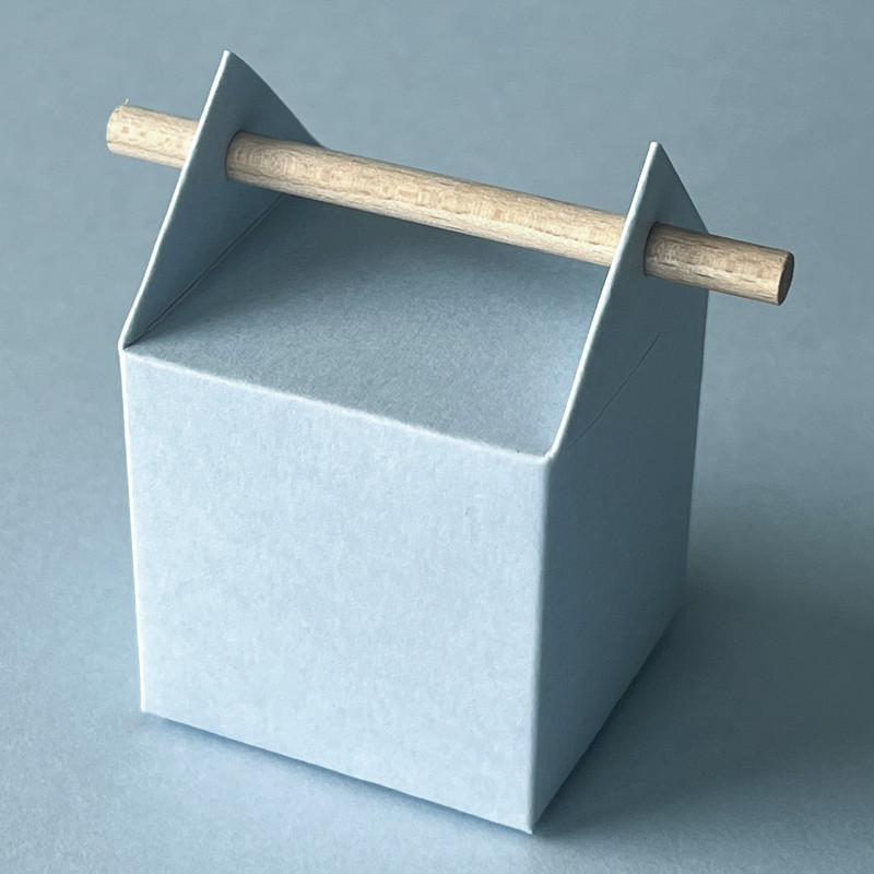 Boite et contenant à dragées couleur bleu gris