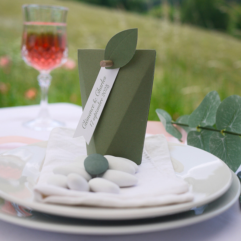 Boîte Laurier personnalisée pour mariage Boîte Laurier personnalisée pour mariage