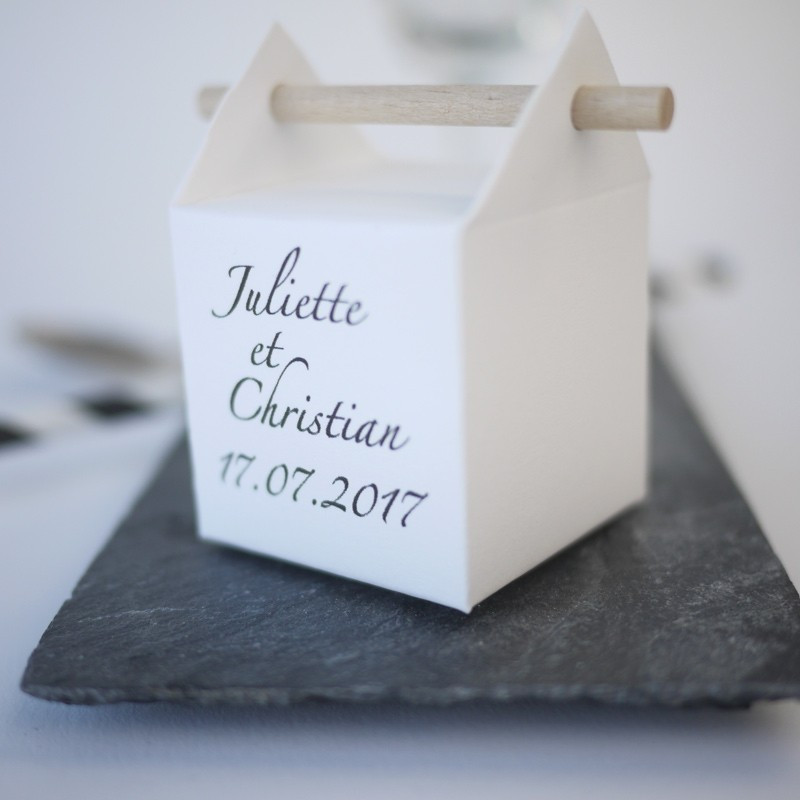 Contenant à dragées tourillon personnalisée