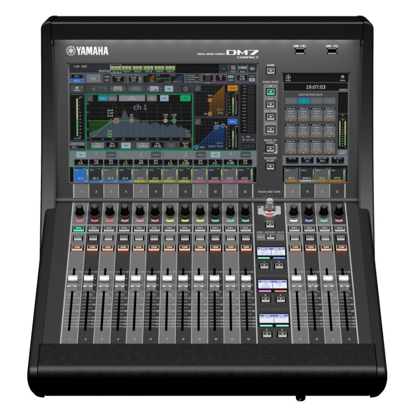 Yamaha DM7C - Mixers