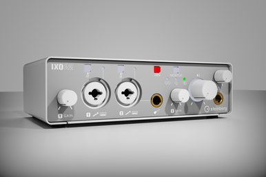 IXO22_White_Front__10770.