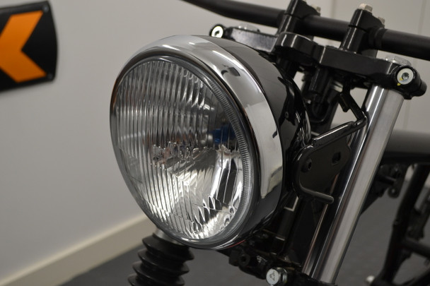 7 inch Gloss Black Bucket |  Chrome Ring |  Motorcycle Metal Classic Headlight  | DOT Approved H4