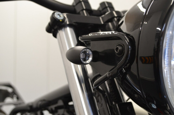 Black w/Aluminum Bezel Motorcycle Turn Signal Kit