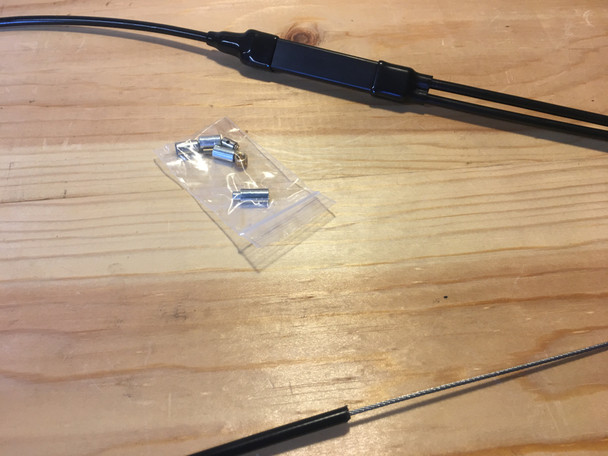 Universal 2 into 1 Motorcycle throttle cable for any dual carb set up.