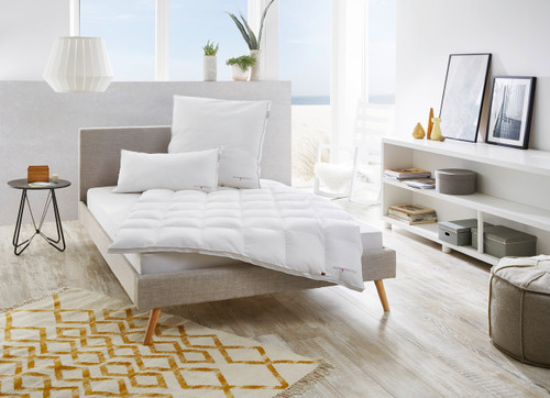 German Down Comforter / DUCK / LIGHTWEIGHT-SUMMER / US QUEEN / 92x90inch / 234x229cm / CUIN 650