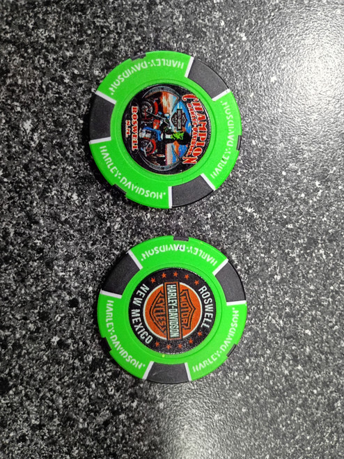 NEON GREEN & BLACK ALIEN POKER CHIP