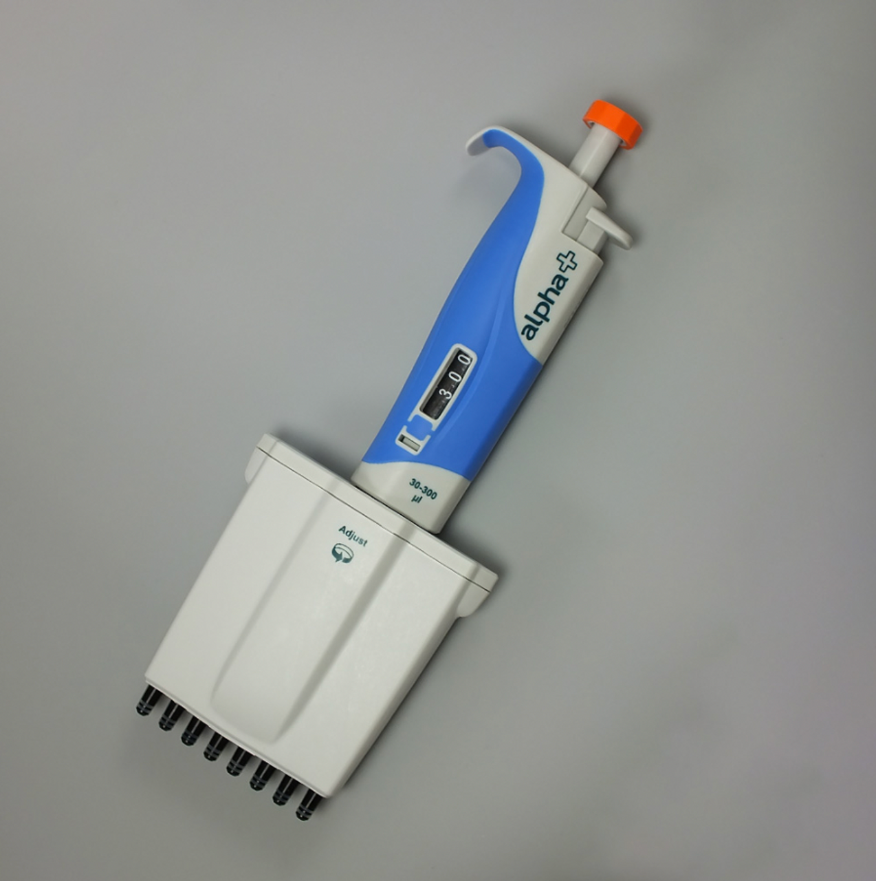 Alpha+ 8-channel 30 to 300µl variable volume pipette